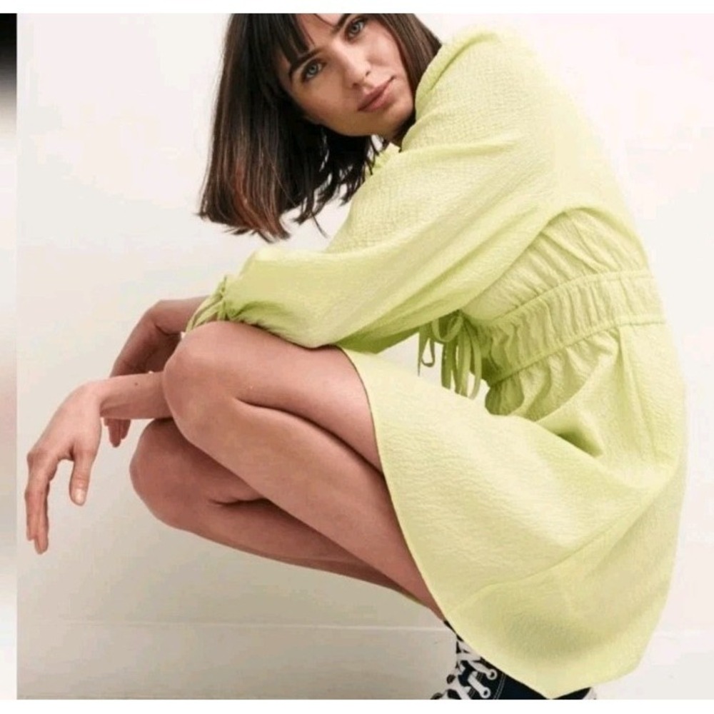 Nobody's Child Neon Yellowish Green Margot Mini Dress Size 8 Lightweight Stretch